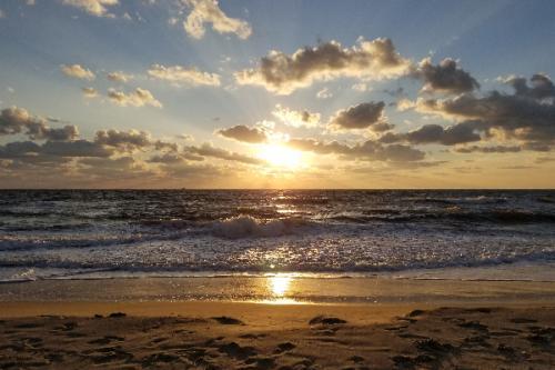 A sunset in Duck Landing